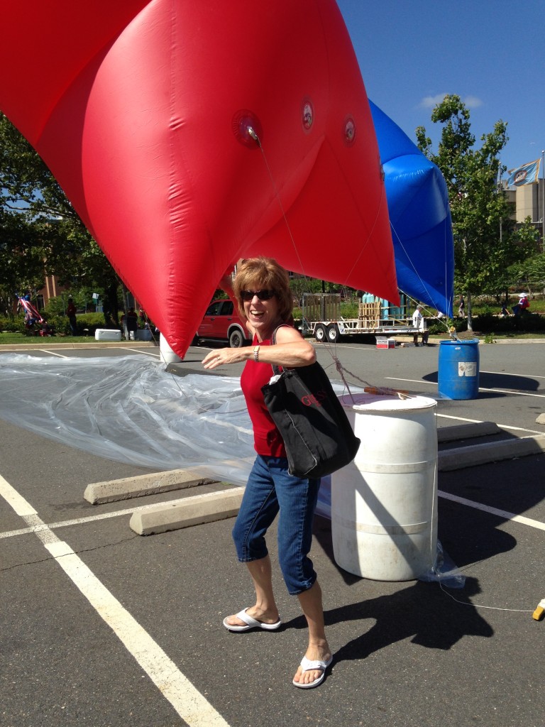 2014 Mom with Float